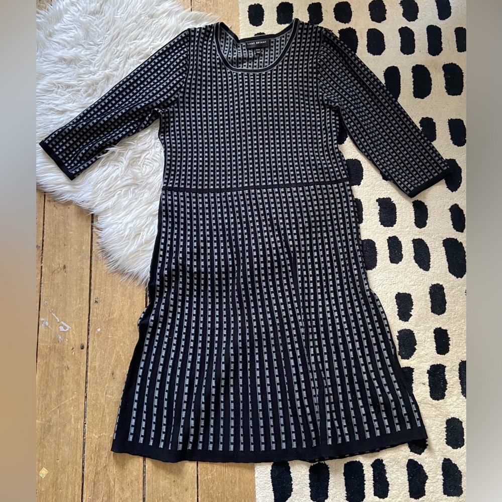 Lane Bryant 3/4 Sleeve Sweater Dress Black and Gray Geo Print 14/16